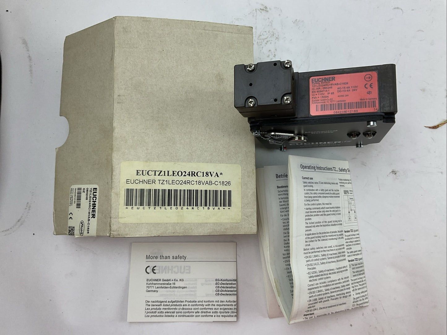 EUCHNER TZ1LE024RC18VAB-C1826 SAFETY SWITCHAC-15 4A 110V DC-13 4A 24V