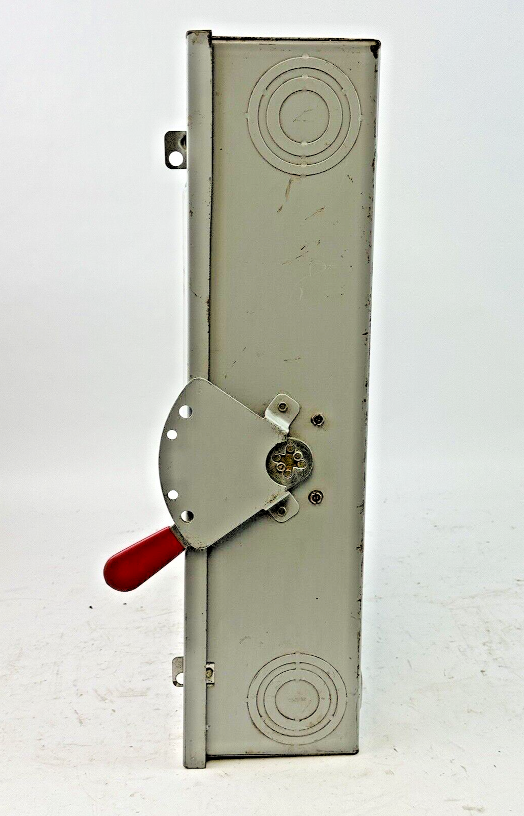 GE - TGN3324 MODEL 6 - SAFETY SWITCH NON-FUSIBLE - 200A/ 240VAC/ 3 POLE/ TYPE 1