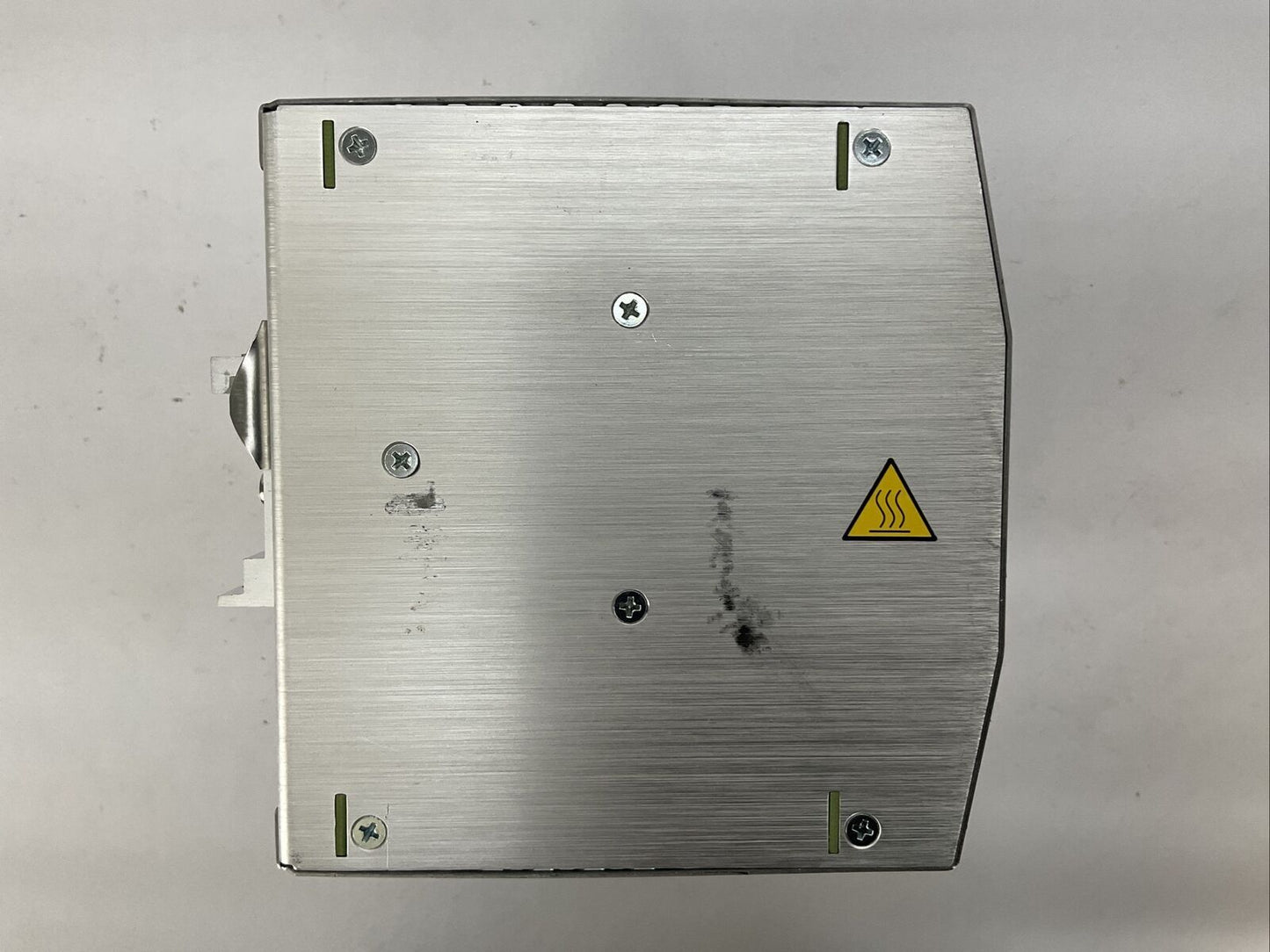 EMERSON SOLA SDN 40-24-480C POWER SUPPLY OUPUT 24VDC 40A INPUT 380-480VAC