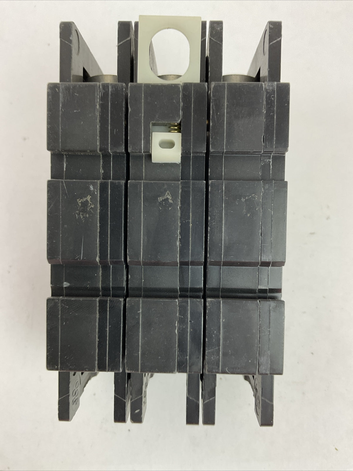 SQUARE D QOU315 3POLE CIRCUIT BREAKER 15AMP 240VAC