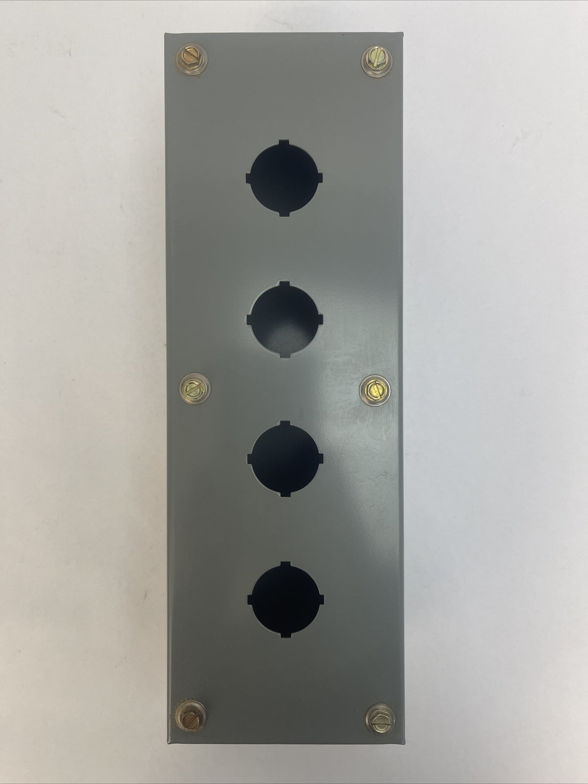WESTINGHOUSE PB1ES4 PUSHBUTTON STATION ENCLOSURE TYPE 13 SHEET STEEL 4 UNIT