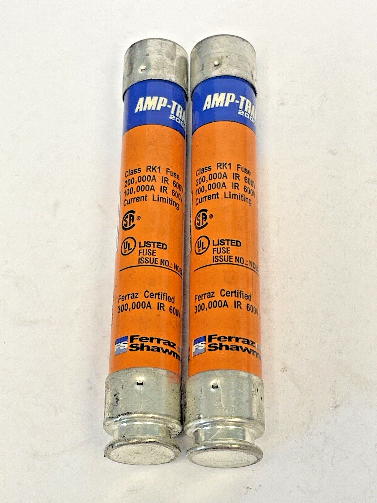 FERRAZ SHAWMUT *LOT OF 2* - A6D20R - 20 AMP, 600 VAC, TIME-DELAY, DUAL-ELEMENT