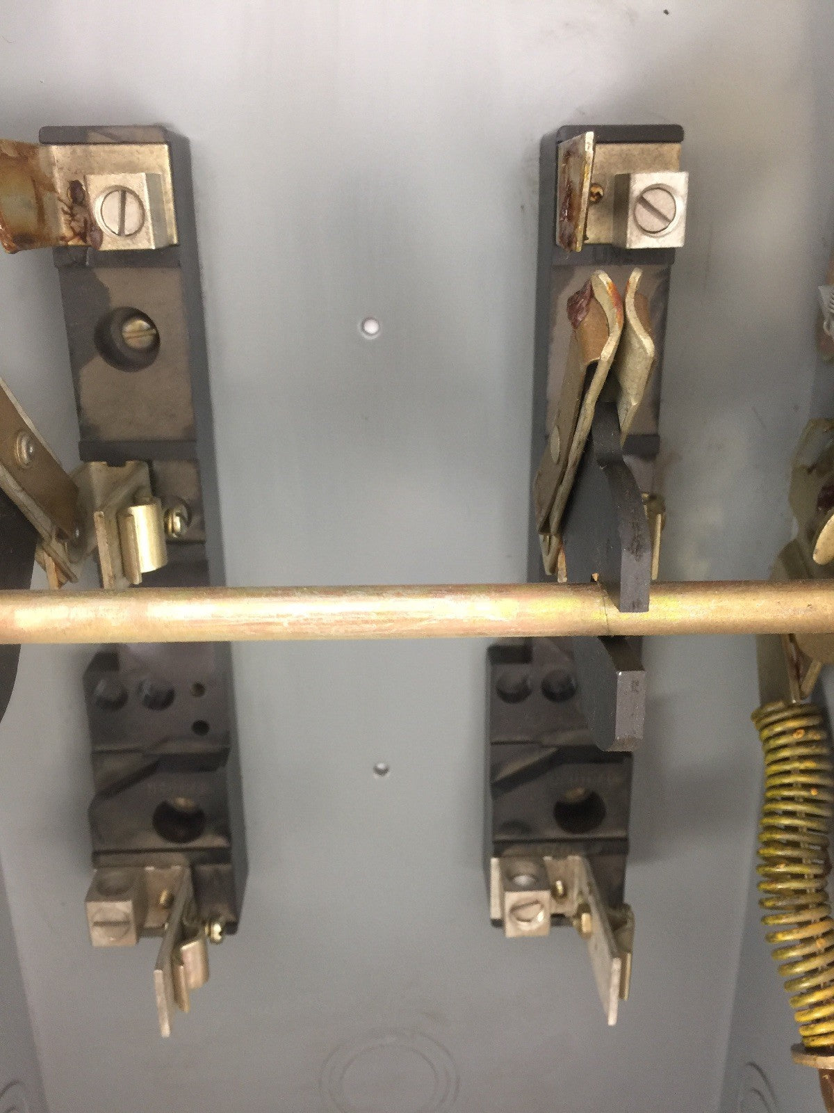 WESTINGHOUSE GFN323N SAFETY SWITCH 240 VAC 100 AMP TYPE 1 ENCLOSURE INDOOR