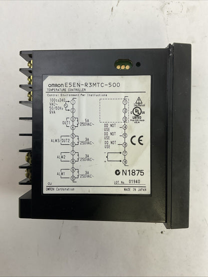 OMRON E5EN-R3MTC-500 TEMPERATURE CONTROLLER 100-240VAC 50/60HZ 9VA