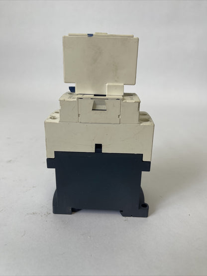 TELEMECANIQUE CAD32BD CONTACTOR 600VAC 10A COIL 24VDC LADN20 LAD4TBDL 5-24V