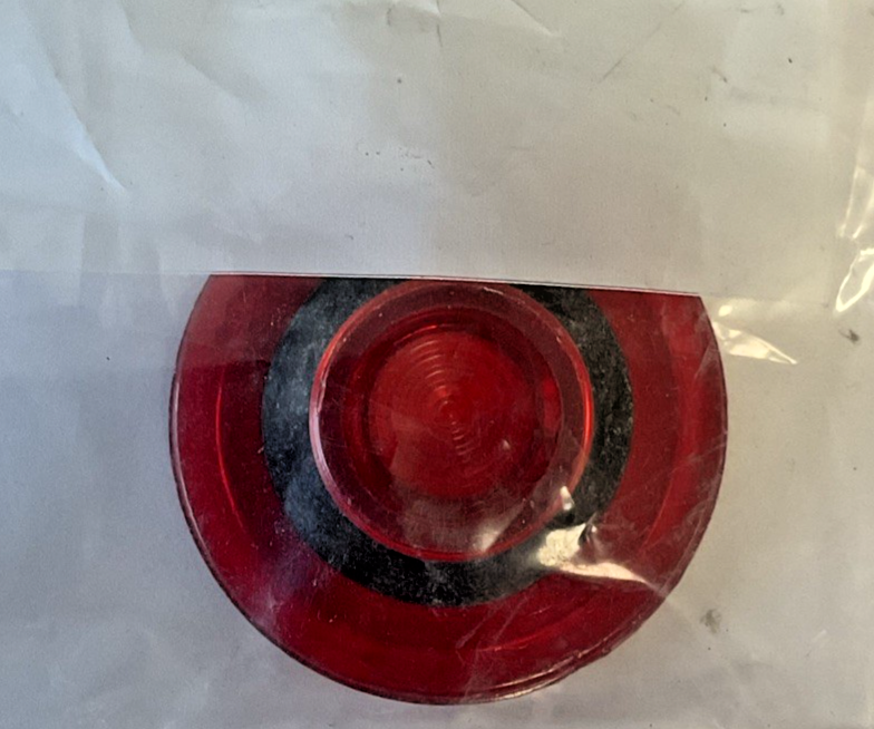 EATON 10250TC47 PUSH-PULL LENS SER.A1 RED****LOTOF3****