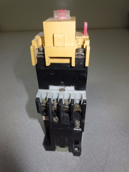 ALLEN-BRADLEY 700-F310A1 Ser. C - RELAY, 120/110 VAC w/ 196-FTA TIMER