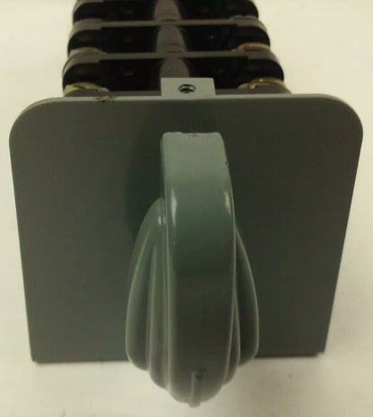 ALLEN BRADLEY H609083-2 ROTARY PILOT SWITCH, SIZE 10, 25A, H609083/2, BUL. 806
