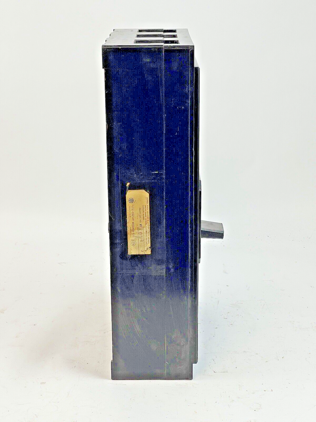 ITE / SIEMENS - ET7004 - CIRCUIT BREAKER -225 AMP, 600 VAC, 3 POLE W/ 175 A TRIP