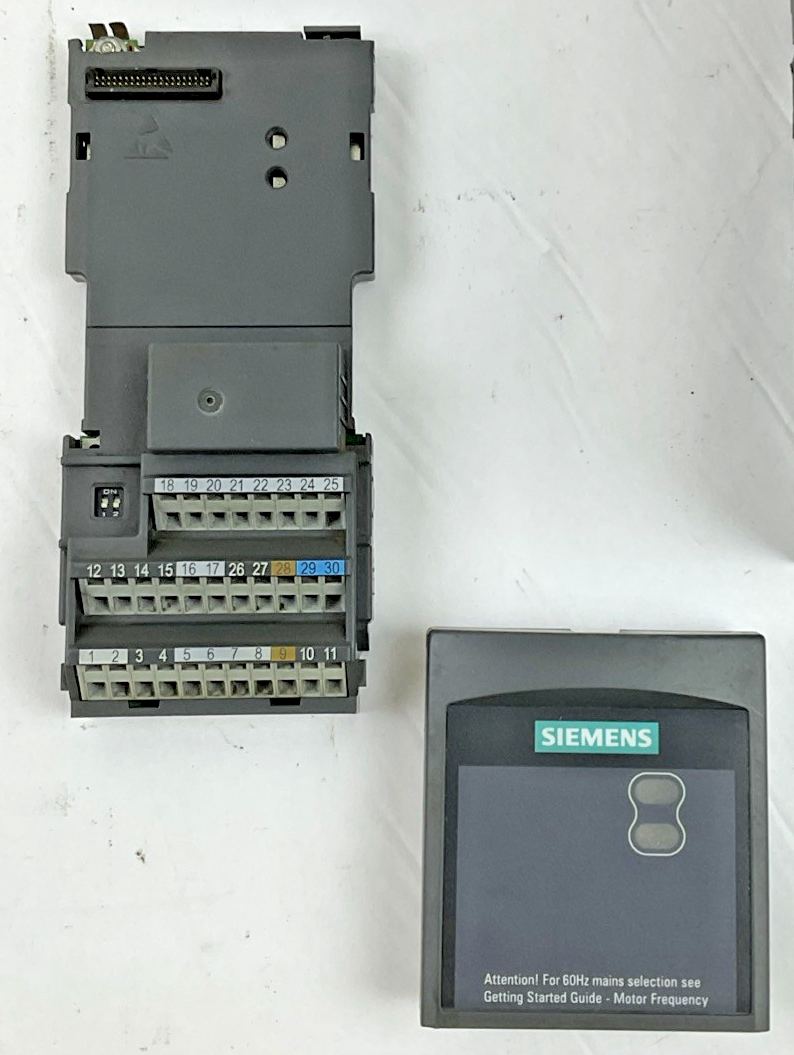 SIEMENS 6SE6440-2UD13-7AA1 FREQUENCY INVERTER MICRMASTER 440 VER. H01/2.21