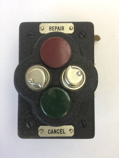 REES 1576 PUSHBUTTON SWITCH RED GREEN REPAIR CANCEL