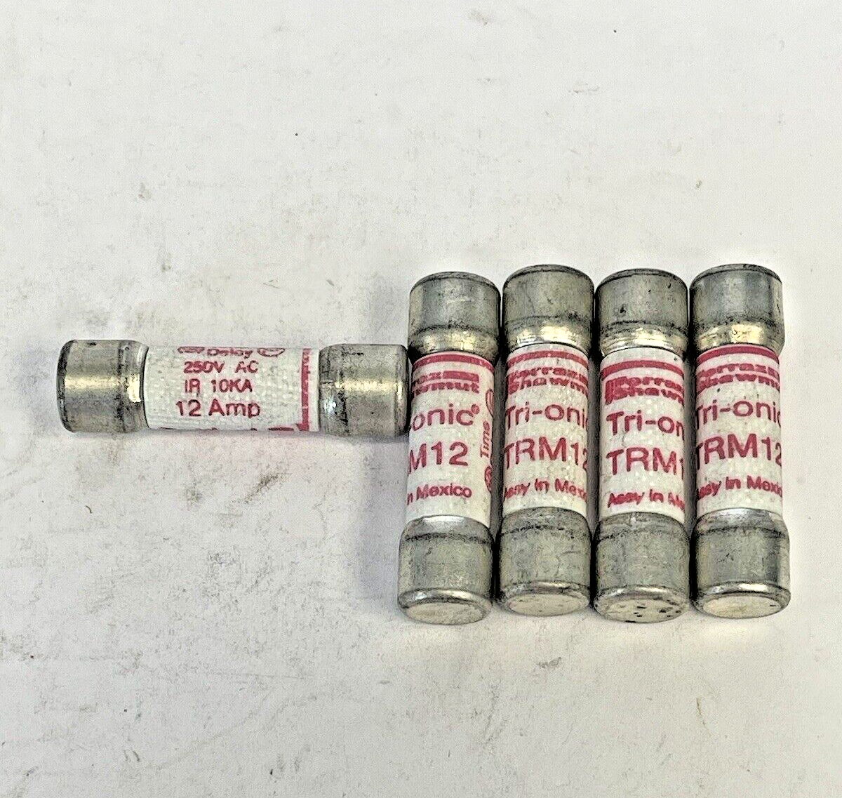 FERRAZ SHAWMUT *LOT OF 5* - TRM12 - 12 AMP, 250 VAC, TIME-DELAY, TRI-ONIC FUSES