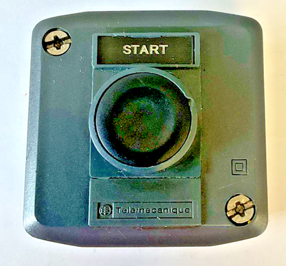 TELEMECANIQUE CM12 PG 13.5 PUSH BUTTON SQUARE D