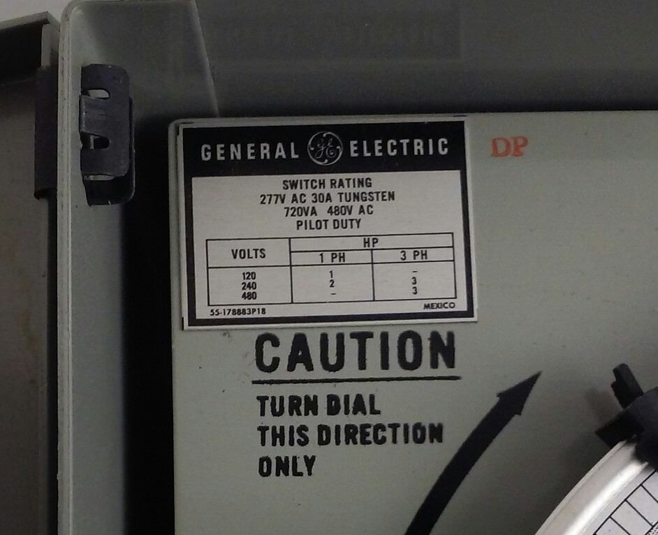 GE Control CR121E-E02HA22 7 Day Time Switch - 2 Pole, 2 Throw, 30A *NEW IN BOX*