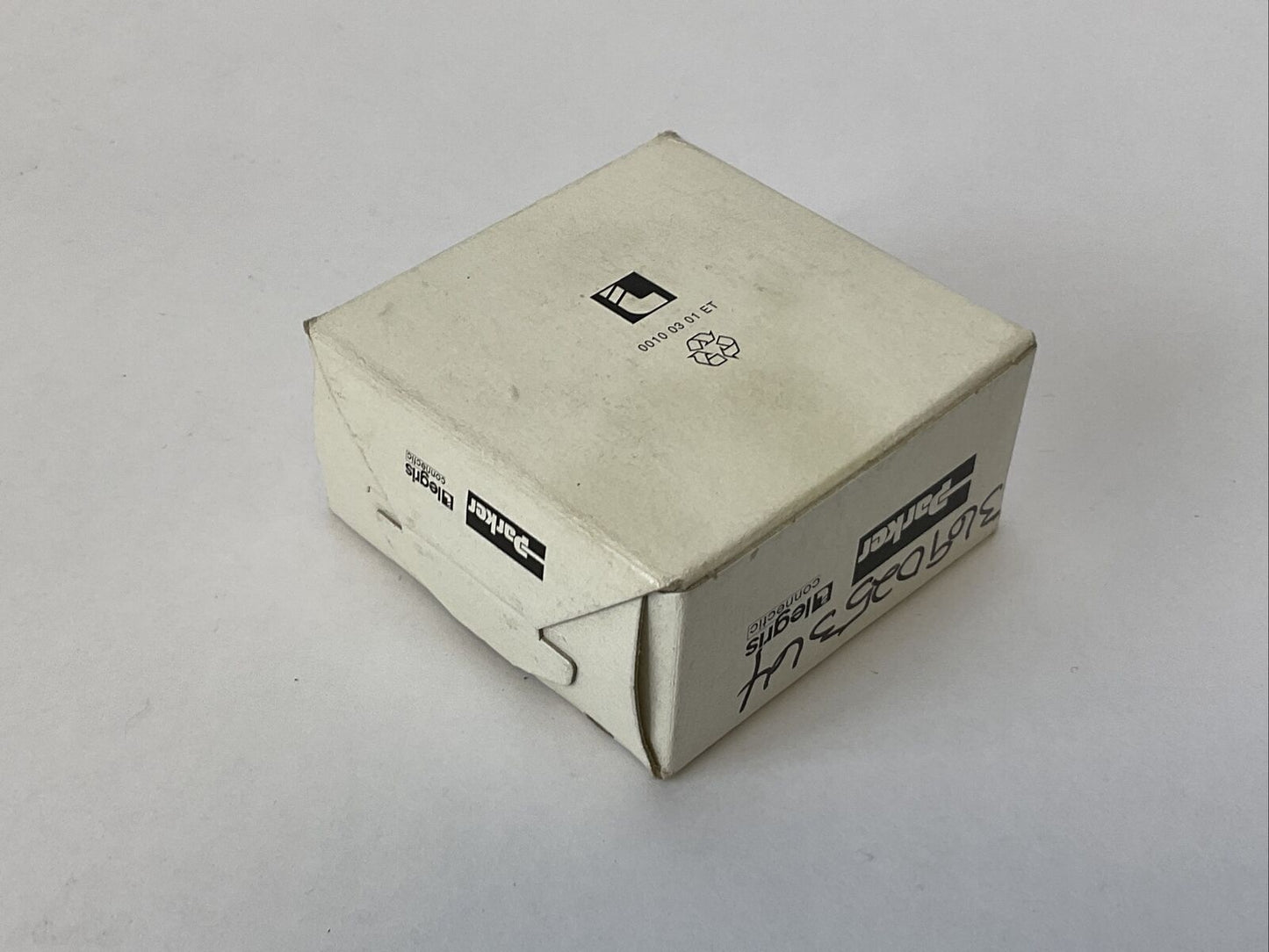 PARKER 3103 04 10 MALE RUN TEE SWIVEL PUSH-TO-CONNECT INSTANT (BOX OF 10)