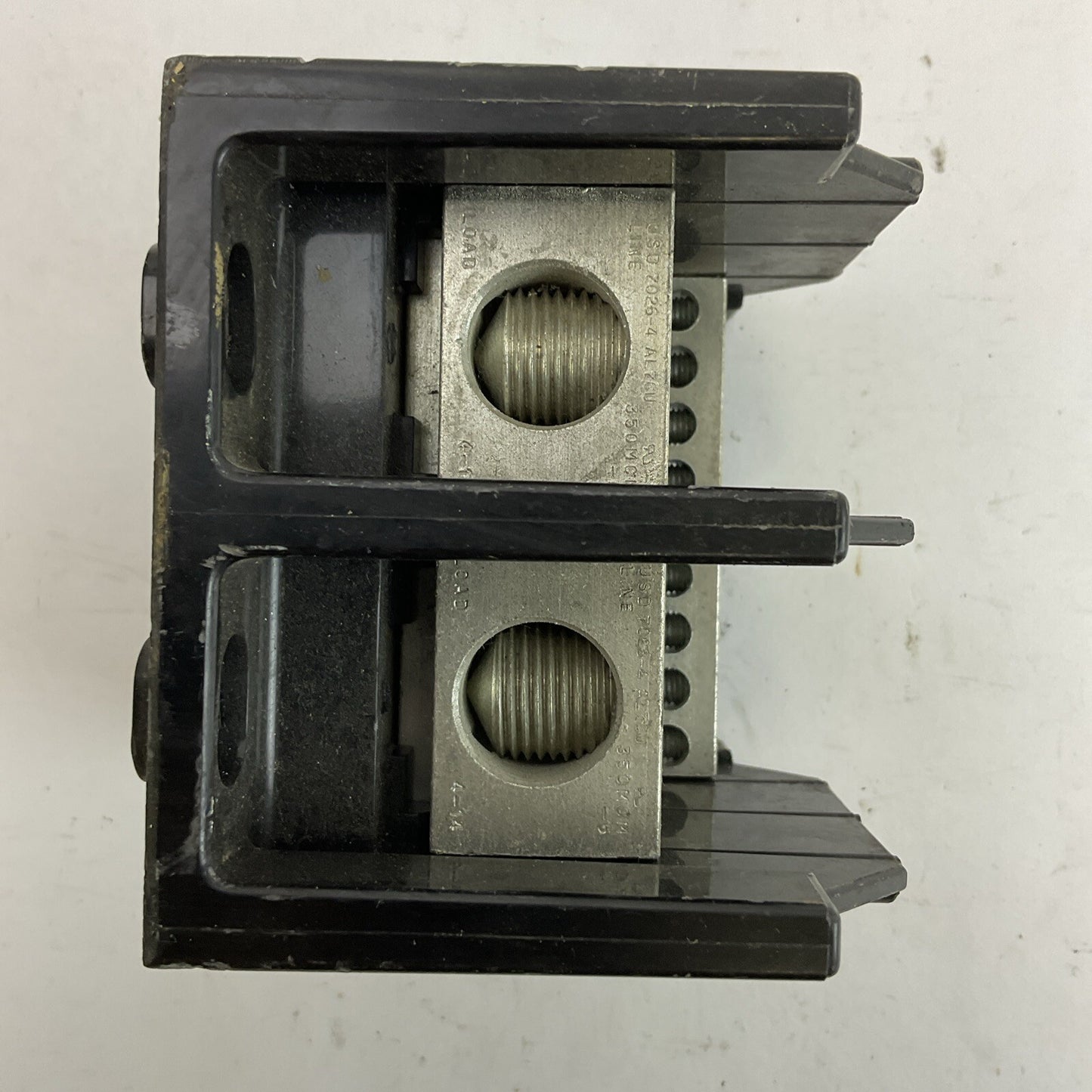 BUSS 16370-2 POWER DISTRIBUITION BLOCK 310A 600V