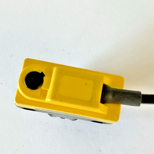 BANNER QS18VP6LPQ5 PHOTOELECTRIC SENSOR 10-30VDC
