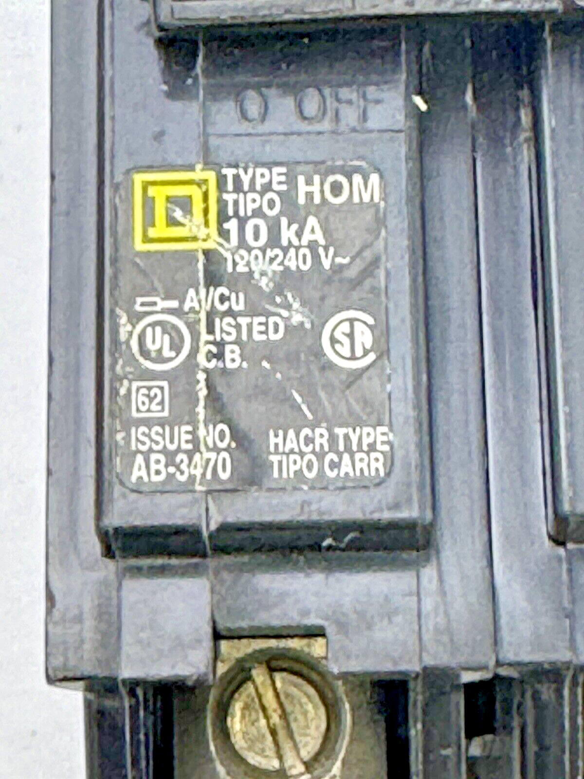 SQUARE D **LOT OF 8** HOM240 - CIRCUIT BREAKERS - 2 POLE/ 40 A/ 240 VAC