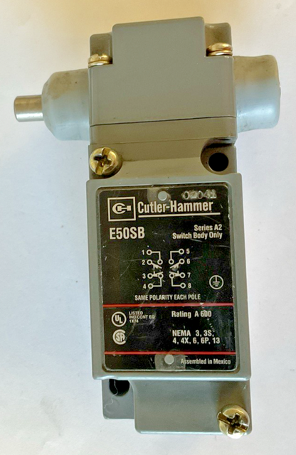 CUTLER HAMMER E50SB SWITCH BODY SER A1 E50RB RECEPTACLE SER A2 W/E50DH1 HEAD