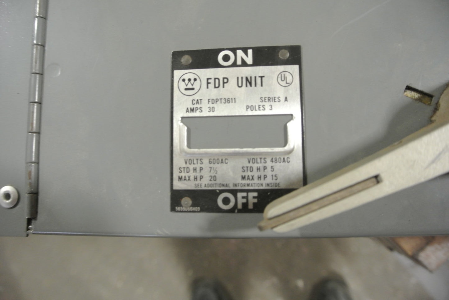 WESTINGHOUSE FDPT3611 - FUSIBLE PANELBOARD SWITCH - 600VAC, 30A, 3-POLE
