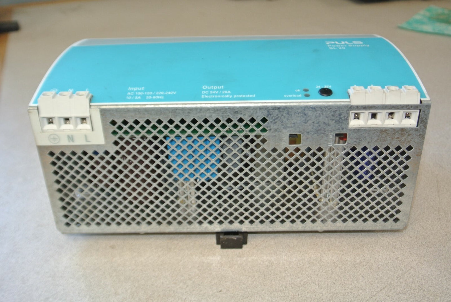 PULS SL20 110, Rev. C / POWER SUPPLY / OUTPUT = 24VDC, 20A
