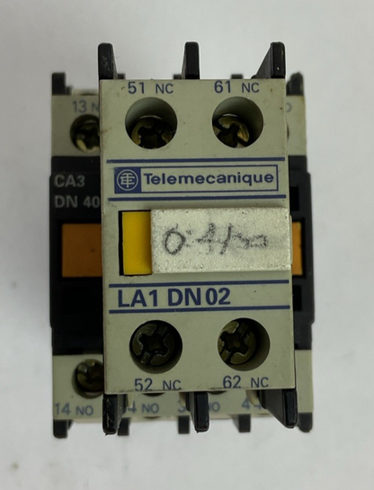 TELEMECANIQUE CA3DN40 600VAC 10A CONTACTOR 24VDC COIL LA4DE1E 24-48VDC LA1DN02