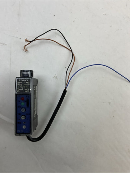KEYENCE PS2-61 PHOTOELECTRIC SENSOR 12-24VDC