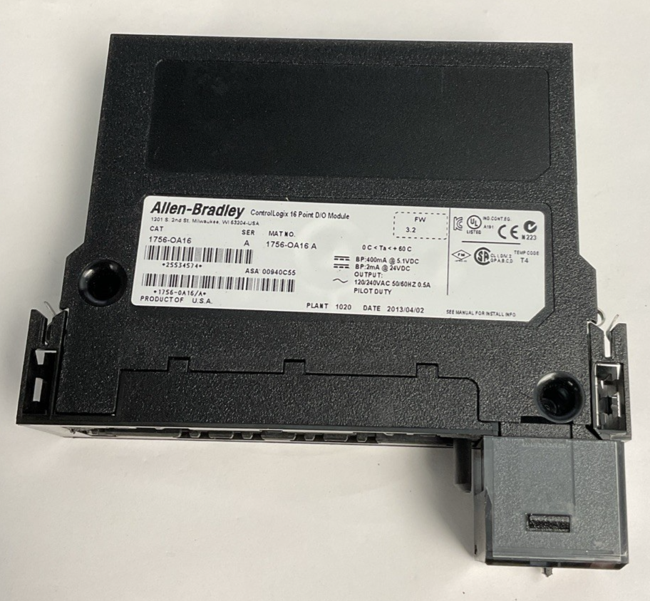 ALLEN BRADLEY 1756-OA16 SER A FW 3.2 16 PT D/O MODULE OUTPUT 50/60HZ