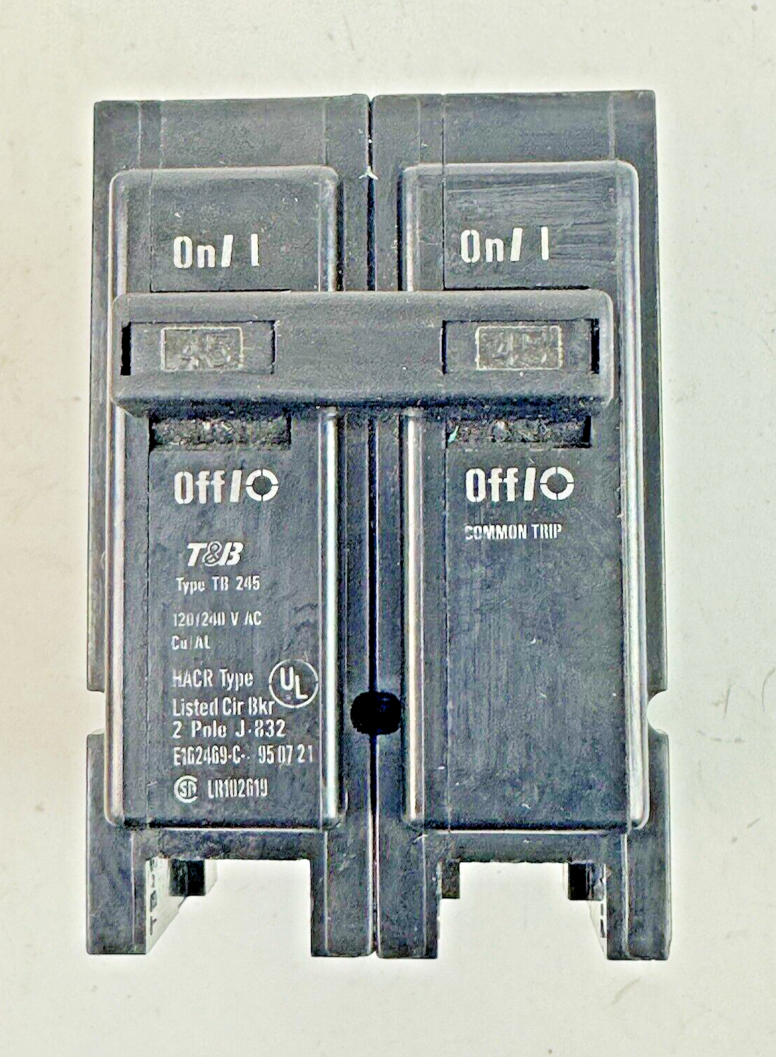THOMAS & BETTS *LOT OF 5* TB245 - COM TRIP CIRCUIT BREAKERS -2 POLE/20 A/240 VAC