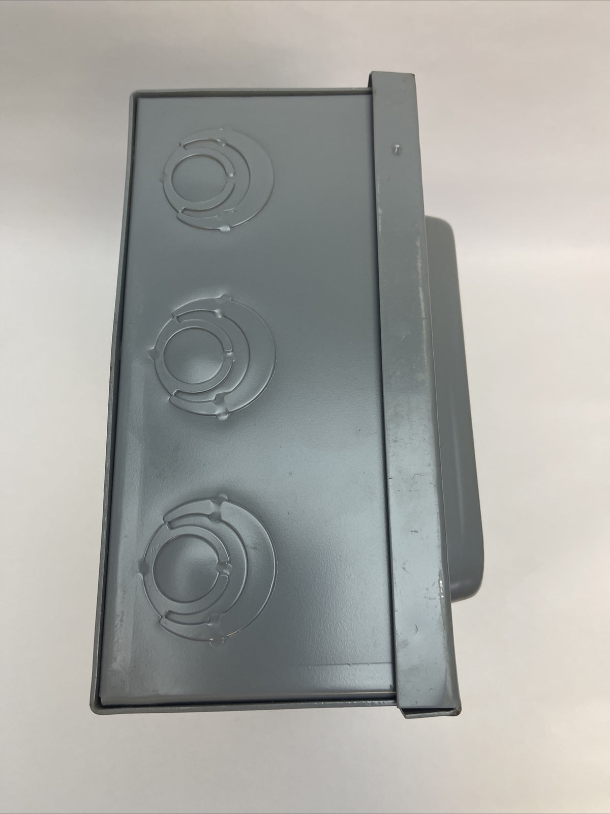 SQUARE D H-421-2 FUSIBLE SAFETY SWITCH SERIES E1 240VAC 30AMP 10HP 4POLE