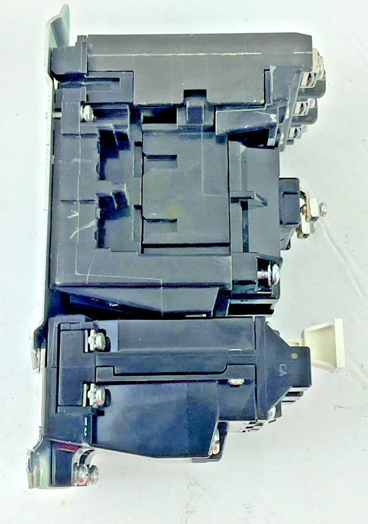 ALLEN BRADLEY 500F-BOD930 SER.C STARTER W/DB762DL COIL 592-EUTB, 595-A02