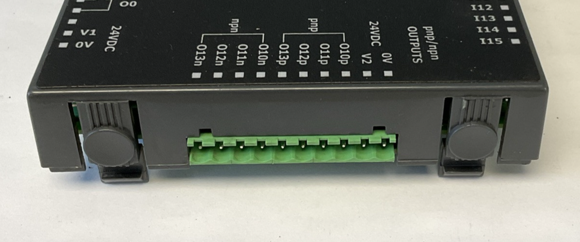 UNITRONICS V200-18-E2B LOGIC CONTROLLER 24VDC