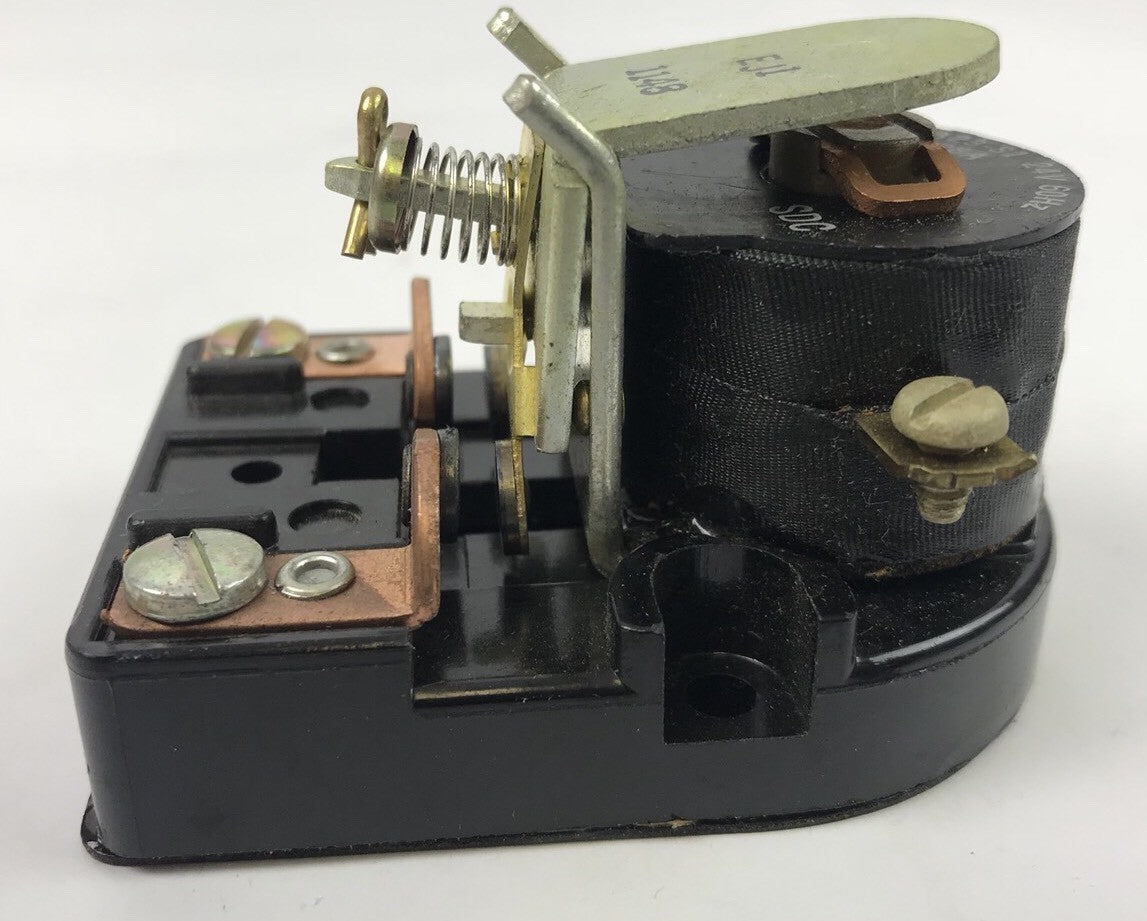 Square D 8501 CO-1 New A.C. Control Relay Max 1 HP 115V - 1-1/2 HP 230 VAC 15A