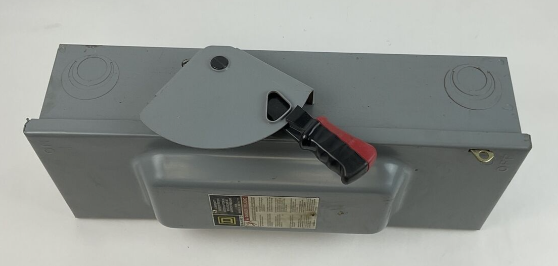 SQUARE D H363 SAFETY SWITCH SER.F05 100A 600VAC FUSIBLE