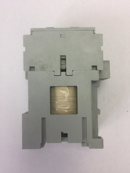 ALLEN BRADLEY 700-CF400Z* CONTACTOR SER A 600VAC COIL 24VDC