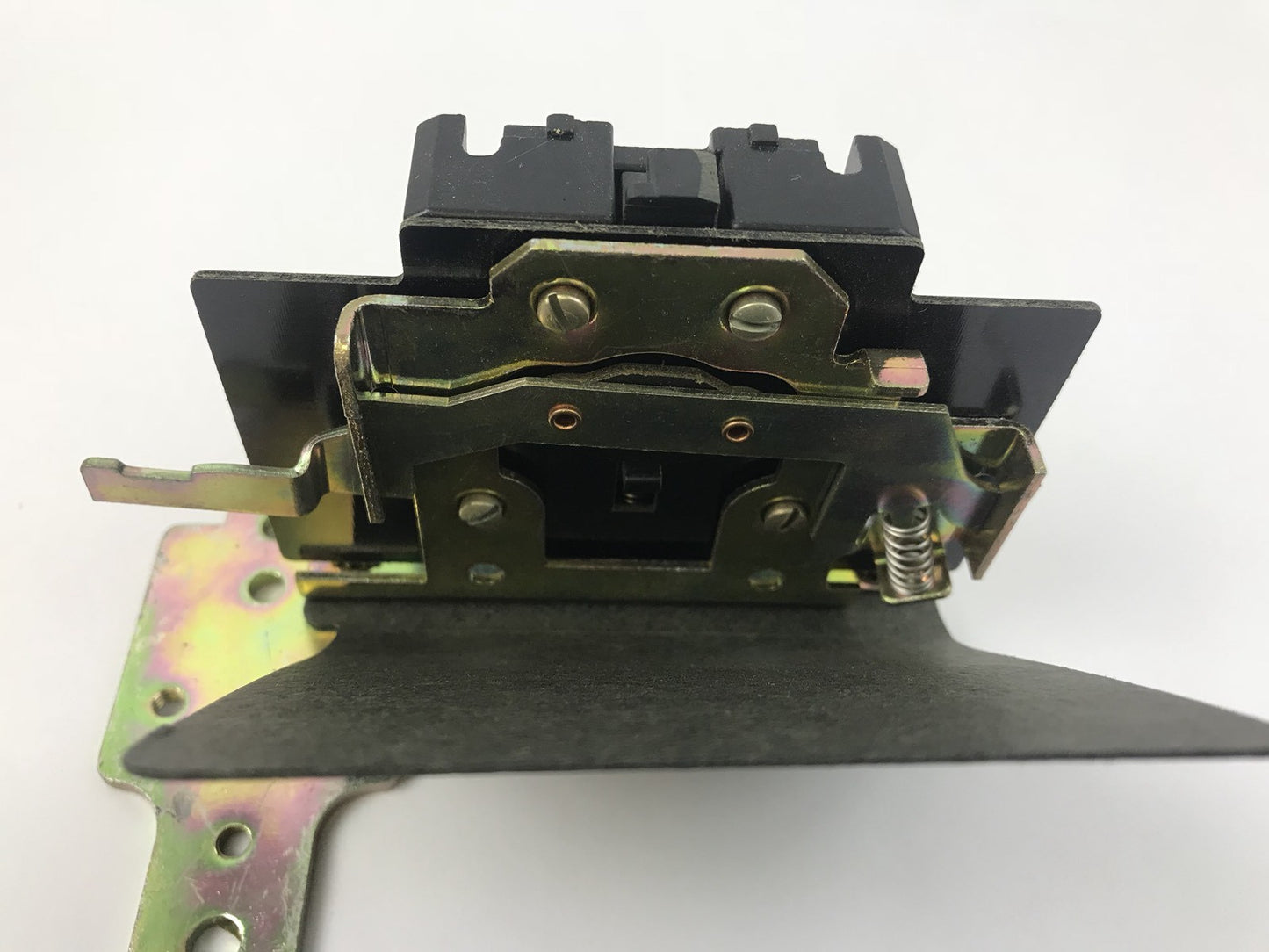 GE CR205X300A AUX CONTACT KIT 1 NO FOR CR205-208 DEVICES NEMA SIZE 3