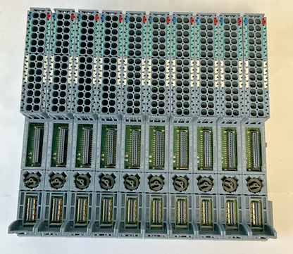 SIEMENS 6ES7 193-6BP20-0BA0 DIGITAL BASE MODULE ***LOTOF10****