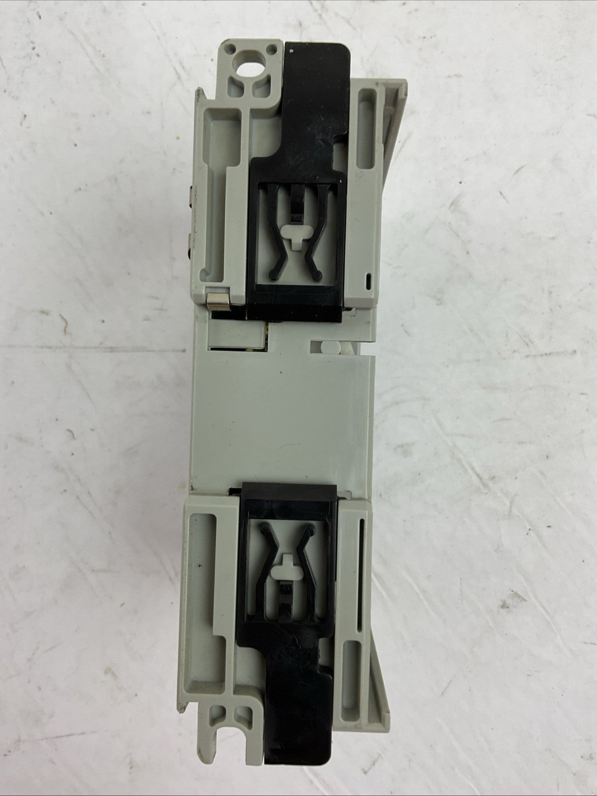 ALLEN BRADLEY 1769-OB16 SER B F/W REV 3.1 DIR/VER 95320752/03 16PT 20.4-26.4VDC