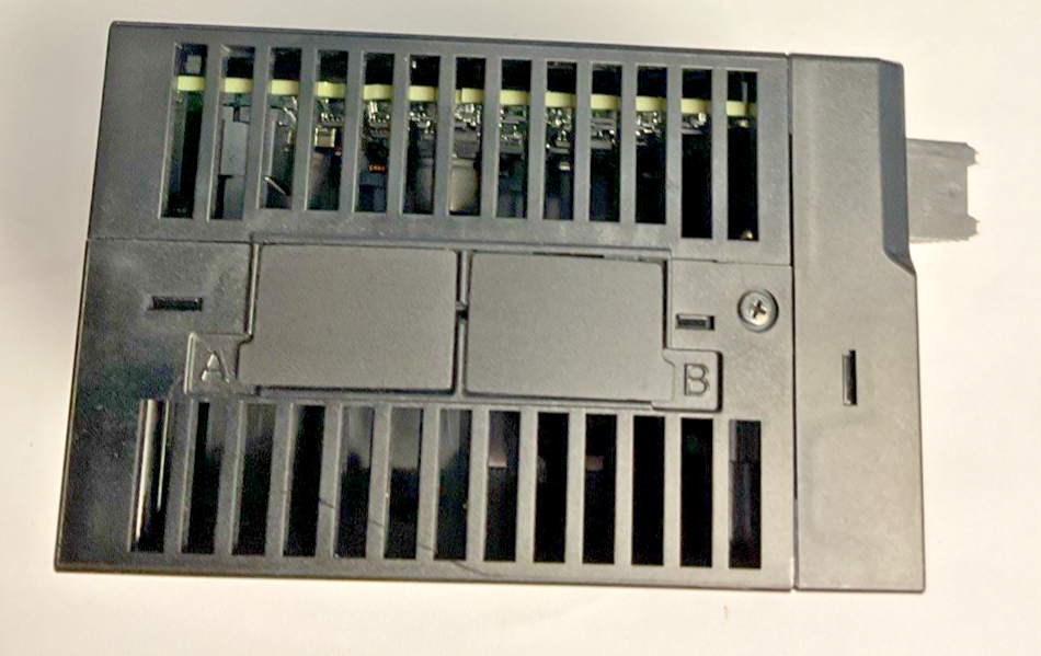 KEYENCE GC-1000 MAIN SAFETY CONTROLLER 24VDC