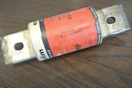 ECONOMY / FEDERAL PACIFIC ELECTRIC / JCL-300 CURRENT-LIMITING FUSE / 300A / 600V