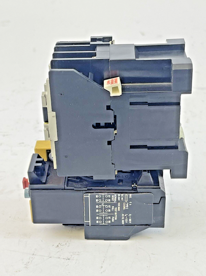 ALLEN BRADLEY -100-A12ND3 SER. B CONTACTOR W 120V COIL & 193-BSB 16 SER. B RELAY