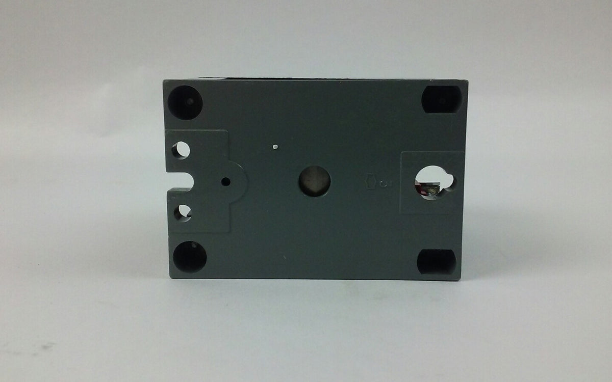 CUTLER HAMMER TYPE M RELAY 600V D26MR20A