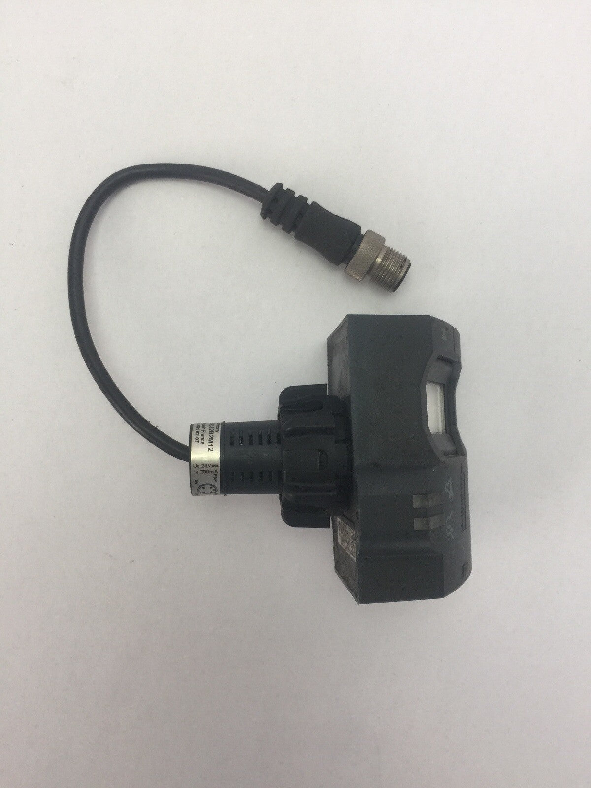 SCHNEIDER ELECTRIC XB5S2B2M12 BIOMETETRIC SWITCH 24VDC 200mA