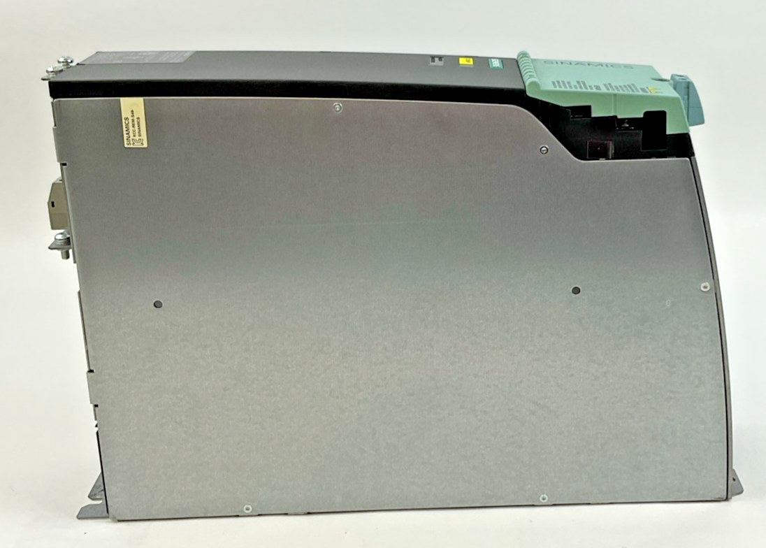 SIEMENS 6SL3130-6TE21-6AA3 SMART LINE MODULE 27A 16KW 480V 50/60HZ