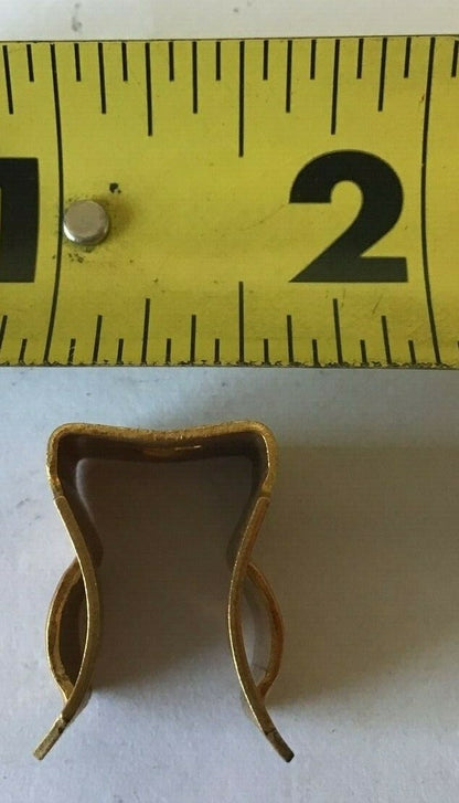 DANTE ELECTRIC 30AMP SLIT FUSE CLIP 250 VOLT ****LOTOF24***
