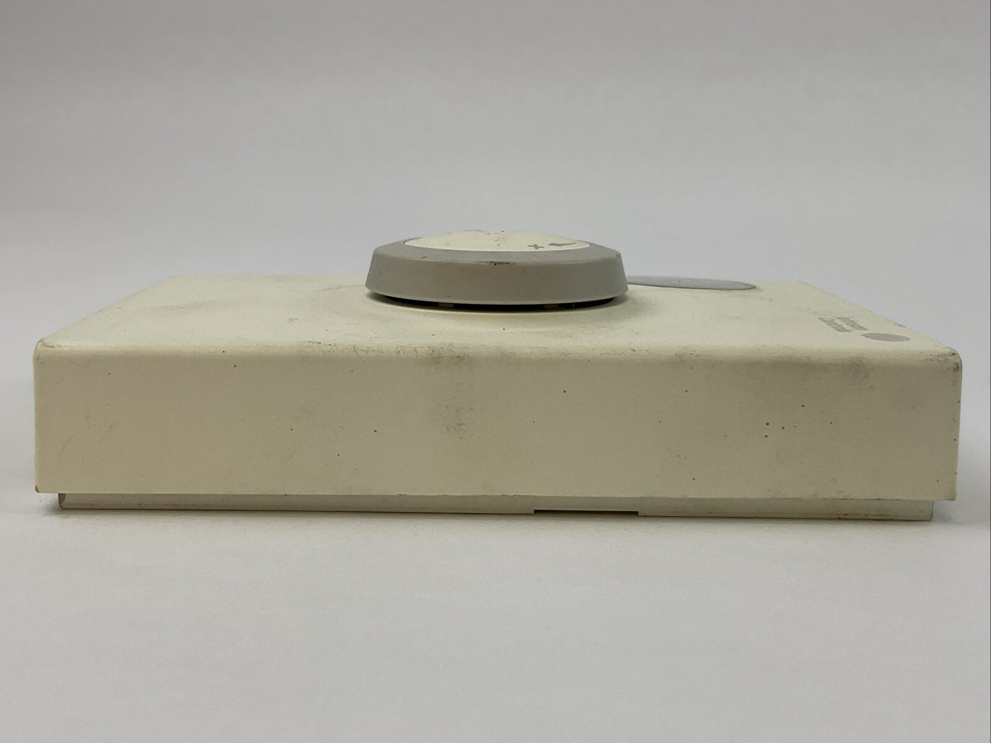 JOHNSON CONTROLS NS-BTB7001-0 NETWORK SENSOR 15VDC