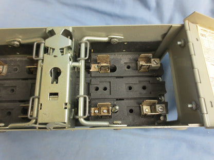 I-T-E V2B2222LR VACU-BREAK PANELBOARD & SWITCHBOARD UNIT 240V 30-30A NEW SURPLUS
