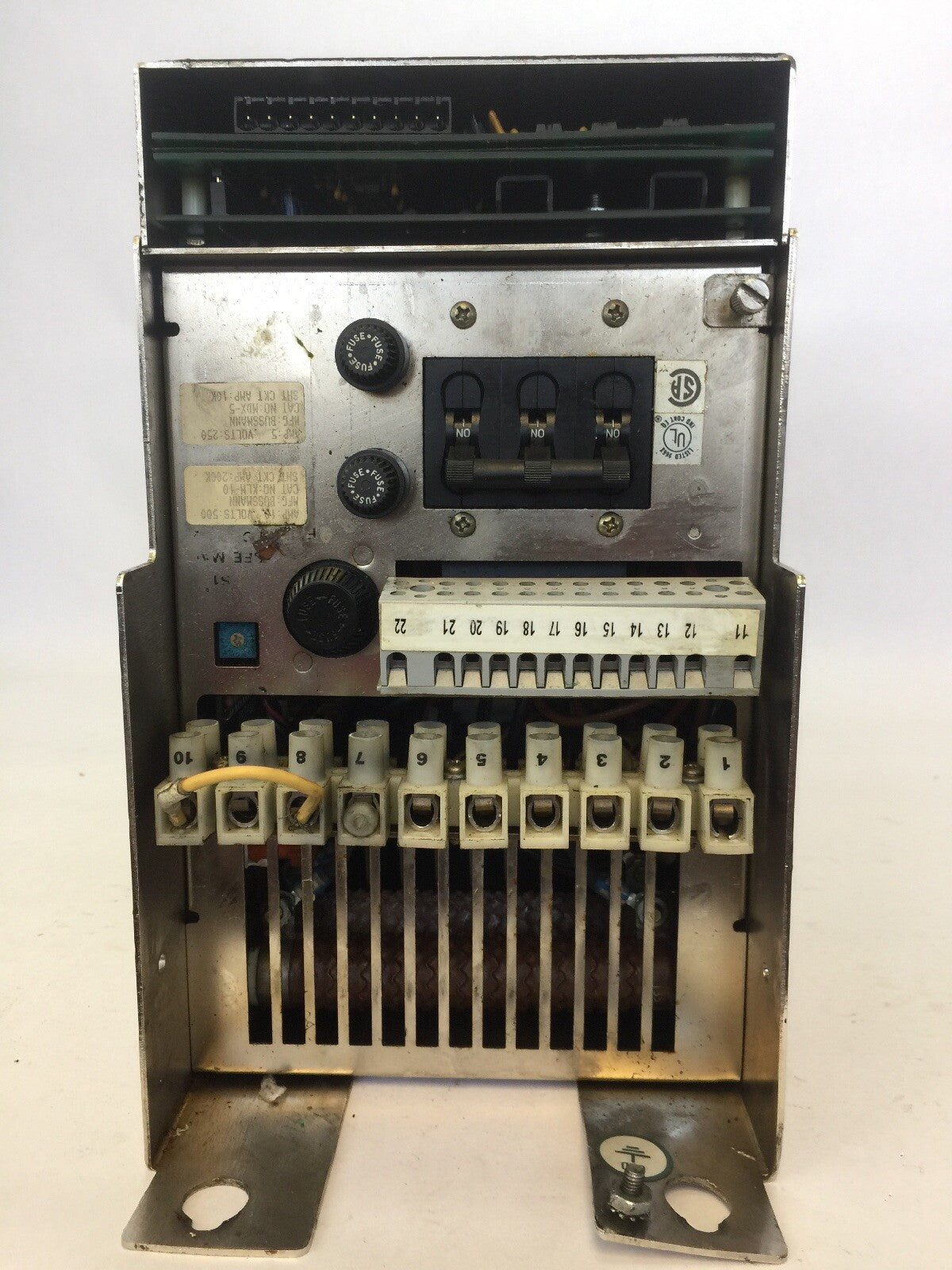 ALLEN BRADLEY 1391B-ESAA15-AQB AC SERVO CONTROLLER INPUT 230V 15A OUTPUT 210V