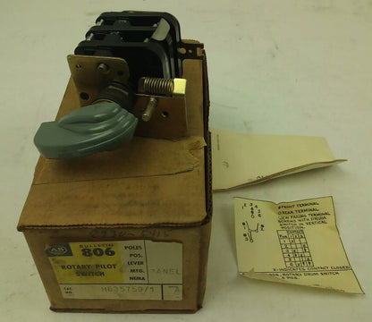 ALLEN BRADLEY BULLENTIN 806 H636759-1 SER. A, ROTARY PILOT SWITCH, 3 CIRCUITS