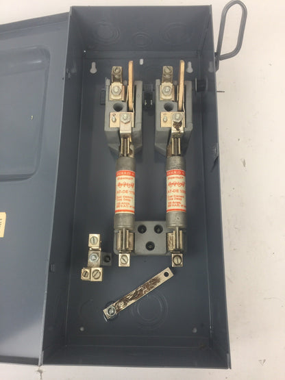 WADSWORTH 8712N ENCLOSED FUSIBLE SAFETY SWITCH 100A 240VAC 3 POLES AT-DE 100R